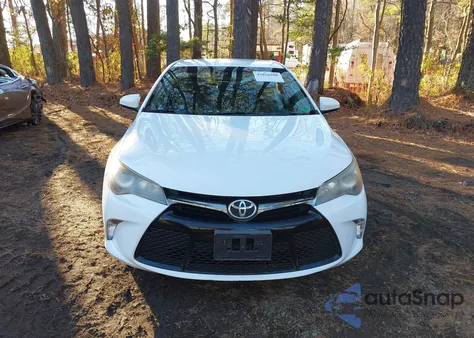 2017 Toyota Camry Se z USA, uszkodzony, nr VIN 4T1BF1FK0HU776571